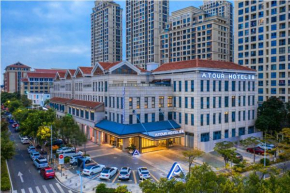 Atour Hotel Xiamen Jimei Lake Business Center